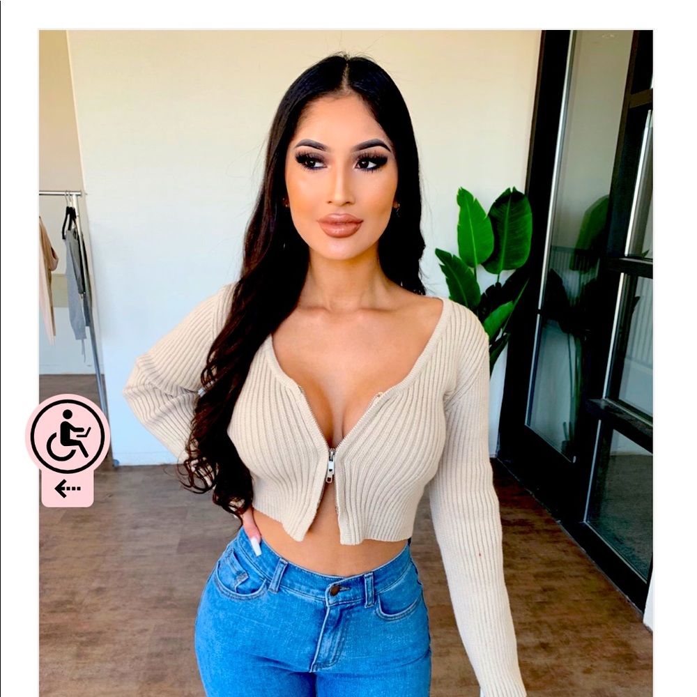 Rosie zipper top